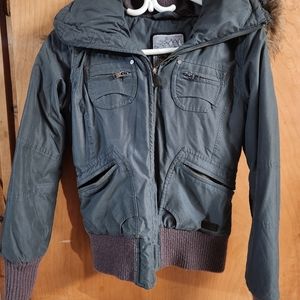 Aritzia - TNA Parka